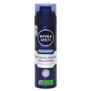 Nivea Sert Sakallara Özel Tıraş Köpüğü 200 ml